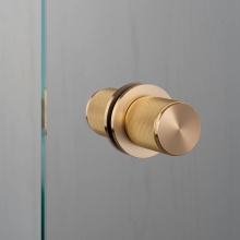 Buster and Punch NDK-051065 - DOOR KNOB SET / PASSAGE / LINEAR / BRASS