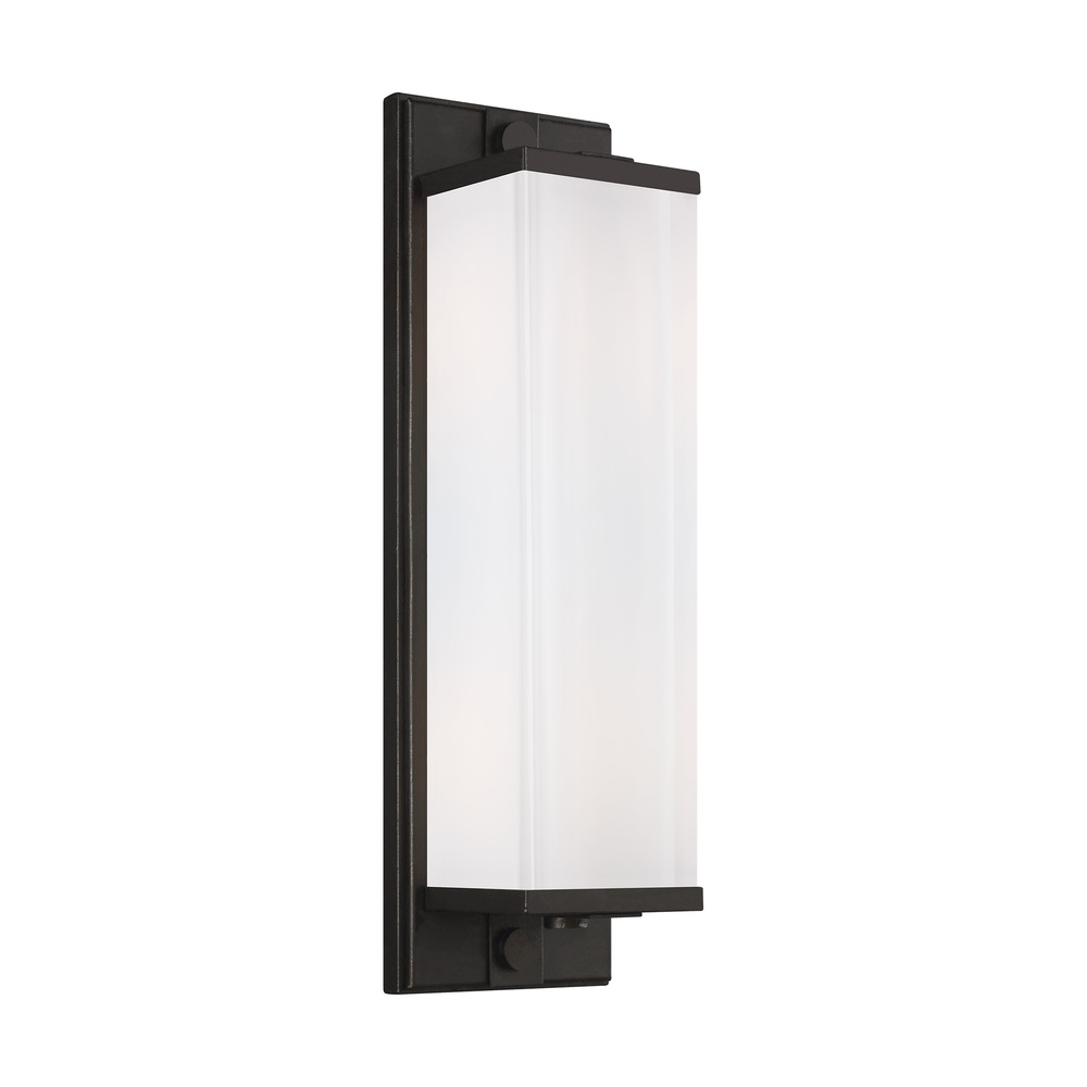 Linear Tall Sconce
